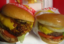 We Put Tommy’s Chili on an In-n-Out Burger and It Destroyed Our Lives