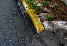 Ask The Editor: Can I Park in a Yellow Zone in LA?